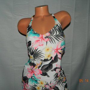 ISLAND ESCAPE SEXY RACERBACK TANKINI TOP  SIZE 12